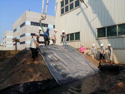 Product development trial at factory (1)